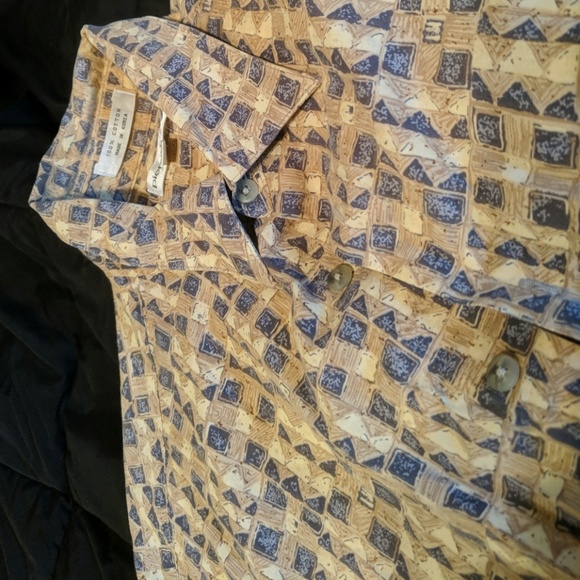 Pierre Cardin retro button up shirt - Picture 2 of 3